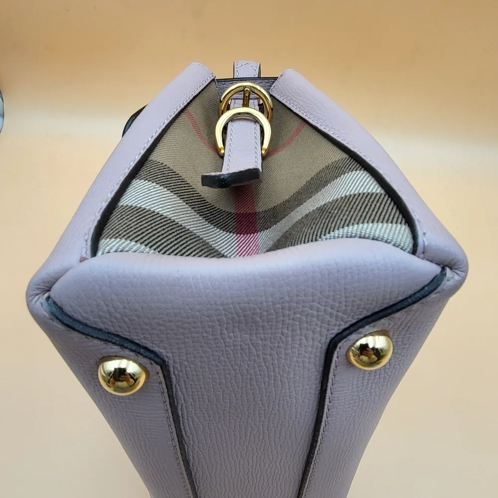 BURBERRY Camberley Calfskin Leather Pale Orchid Handbag, Authentic W/ COA..